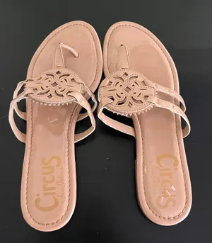 Circus by Sam Edelman Canyon Medallion Flat Sandals thumbnail 1