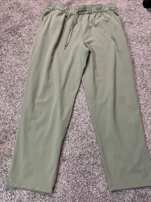 Lululemon Keep Moving Pant 7/8 High-Rise size 14 thumbnail 2