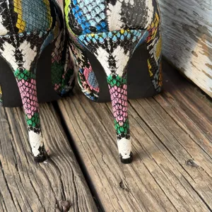 Liliana Womens Size 8 Colorful Snakeskin Lace Up Stiletto Knee High Boots thumbnail 4