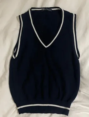 Brandy Melville Sweater Vest thumbnail 1