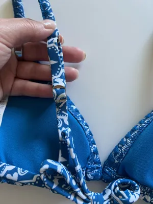 {Hollister} Brand New Blue Embroidered Stitch Triangle Bikini Top thumbnail 5