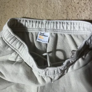 TNA Aritzia Sweatfleece‎ Terry Fleece Mega Fit Joggers Small 101869 thumbnail 4