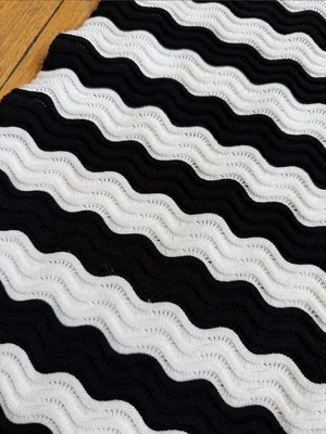TUCKERNUCK HYACINTH HOUSE Black & White Wavy Knit Stripe Wilder Dress size S EUC thumbnail 4