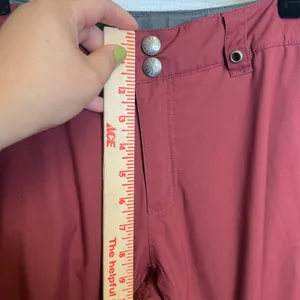 Burton Womens Cargo Snow Pants Dark Red Medium Ski Snowboard Leg Vents thumbnail 6