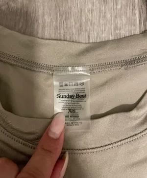 Aritzia Sunday Best Seamless T-Shirt thumbnail 5