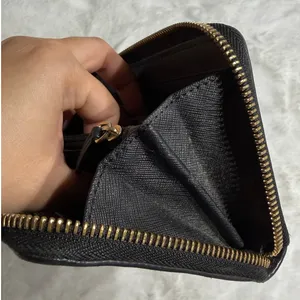 MICHAEL KORS Black Zip Around Wallet thumbnail 11