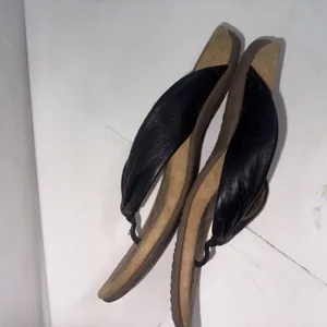 Vionic Britney Black‎ Leather Comfort Orthotic Flip Flop Sueded Sandals Size 9 thumbnail 6