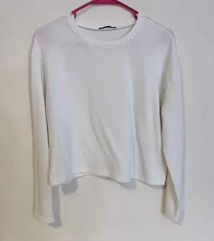 Zara Crew Neck Long Sleeve Light Weight Crop Sweater Top Blouse White Size Small thumbnail 1
