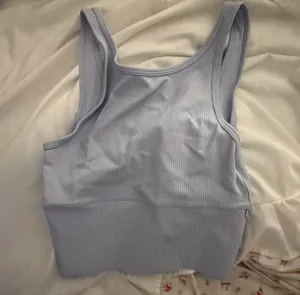 Lululemon thumbnail 2