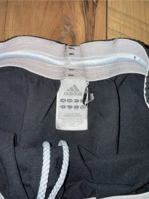 Adidas shorts thumbnail 3