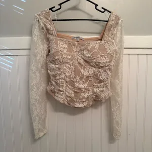 Madden Girl Lace Nude Lining Long Sleeve Top thumbnail 4