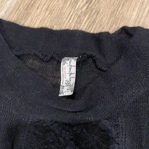 Free people Black long sleeve thumbnail 2