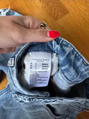 American Eagle Outfitters Curvy Baggy Straight Leg Jeans thumbnail 2