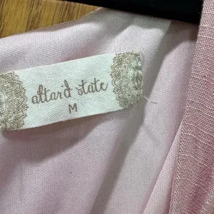 Altar'd State Pink Ruffle Tiered‎ Romper Mauve V-Neck Short Sleeve Medium thumbnail 4