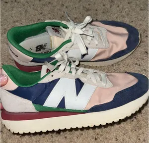 New Balance thumbnail 1