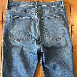 Abercrombie & Fitch Super Skinny Ankle High Rise Jeans with Star Embroidery thumbnail 7