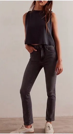 Free People Low Maintenance Mid-Rise Crop Boot Jeans Black Size 29 EUC thumbnail 1