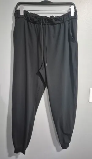 Lululemon women’s black stretch high rise workout lounge jogger pants size 14 thumbnail 1
