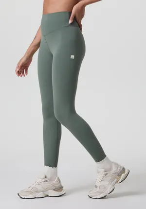 Vuori Large All the Form Leggings thumbnail 1