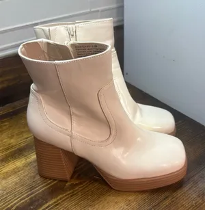 BP Off White Keyla Platform‎ Boots Size 5.5 thumbnail 1