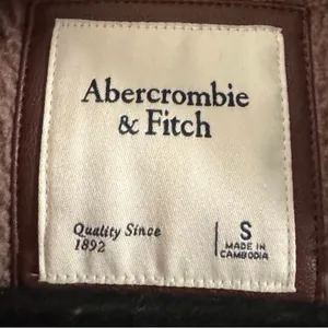Abercrombie & Fitch Brown Fleece Pullover thumbnail 3