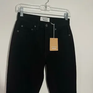 Reformation Julia High Rise Cigarette‎ Jean Black Ripped Knee Size 24 90s Sporty thumbnail 3