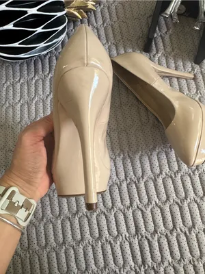 Jennifer Lopez Nude Patent Platform Stiletto Heels thumbnail 3