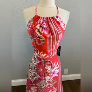 NWT Lulus Whirlwind Red Multi Scarf Print Satin Maxi Dress Size Small‎ thumbnail 7