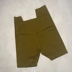 Nike Dri-Fit Leggings thumbnail 3