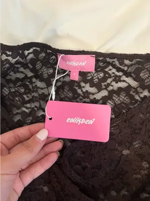 Edikted Top Lace Sheer thumbnail 2