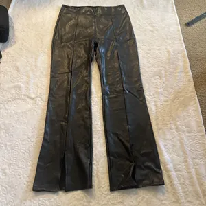 Abercrombie & Fitch Faux Leather Pants Size XL thumbnail 2