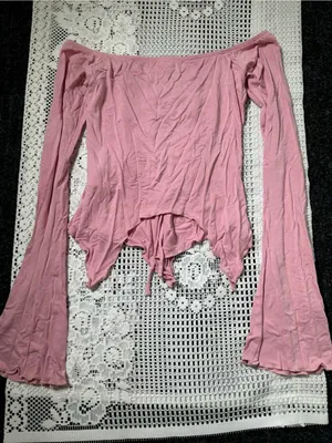 Urban Outfitters Y2K Off-Shoulder‎ Ruched Long Sleeve Top thumbnail 4