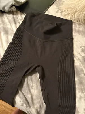Lululemon Keep The Heat Thermal Tight 28” thumbnail 3