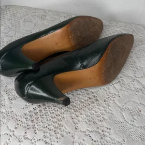 Vintage Manfield France high end leather dark green heels sz 8.5 thumbnail 7