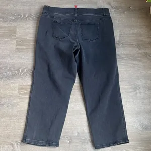 Spanx Straight Leg Jeans, Black thumbnail 3