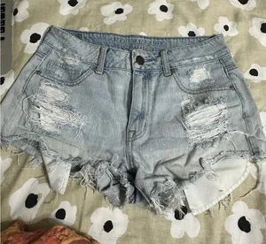 American Eagle shorts thumbnail 1