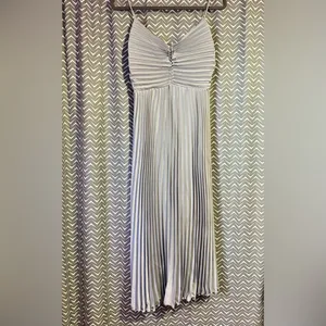 Petal and Pup | Naira Silver Pleated Midi Dress, size US2 thumbnail 2