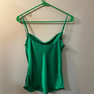 ARITZIA Wilfred Green Fitted Camisole Sleeveless Style Tops thumbnail 3