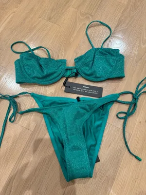 Triangl Bikini thumbnail 1