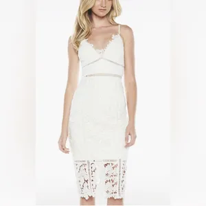 Bardot Botanical White Lace Midi Dress in Ivory size 8 Medium $139 Revolve Bride thumbnail 3