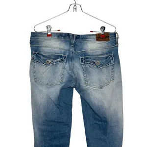 The Akoo Women's Jeans Comfort Stretch Low Rise Medium Wash Pants Sz.‎ 28 thumbnail 9