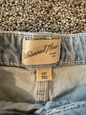 Universal Threads Denim Jean Shorts thumbnail 4