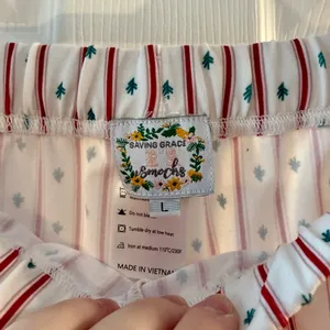 Saving Grace Smocks Women's Red and White Striped Holiday Pajama Pants Large thumbnail 3