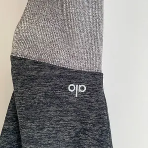 Alo Yoga XS Gray High Waist Goddess Leggings‎ Ribbed Colorblock Yoga Pants thumbnail 5