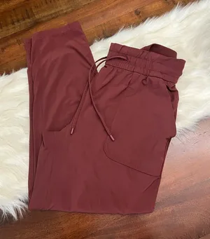 Lululemon Beyond Studio Pants Size 8 Savannah Cinch Hem Jogger thumbnail 1