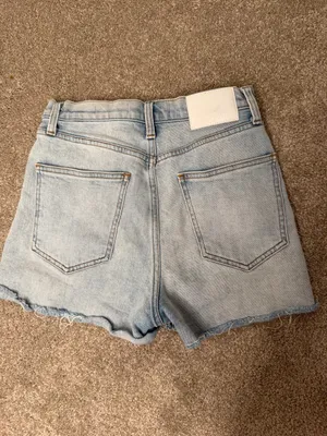 Aritzia Denim Forum The ’50s Arlo Light Wash Denim Shorts Size 26 thumbnail 4