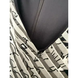 White House Black Market Women’s 16 Vneck Maxi Dress Sleeveless thumbnail 7