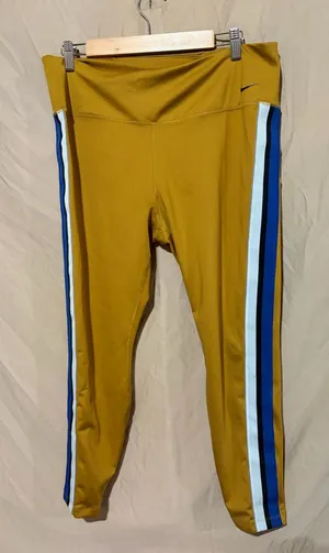 Nike leggings thumbnail 1