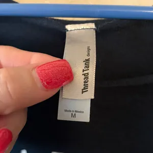 Source Unknown Unbranded top. Beautiful blue. Excellent condition.   SZ Medium thumbnail 3