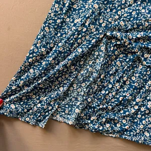 Shein ditsy floral crepe midi skirt thumbnail 3